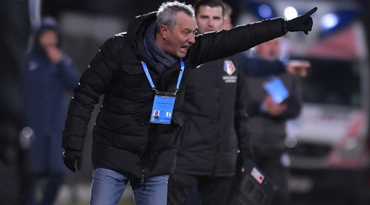 Mircea Rednic şi-a făcut un jucător praf după meciul cu CS Mioveni: "Îşi bate joc de munca colegilor" + Mesaj pentru suporterii lui Dinamo
