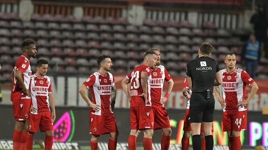 Eşecul dramatic cu FC U Craiova i-a decepţionat pe jucătorii lui Dinamo: ”E dificil să pierzi în minutul 90”