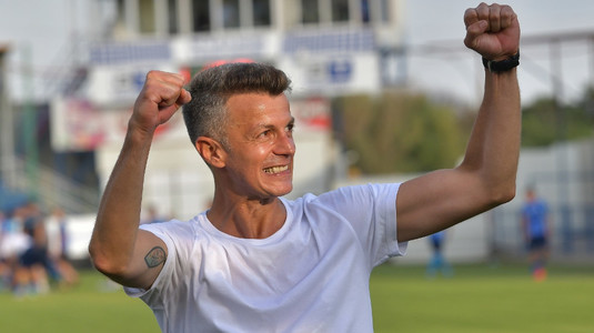Legenda lui Dinamo cere continuitate pentru Ovidiu Burcă, dar recunoaşte că ar merge la negocieri pentru a îl înlocui: ”Sunt deschis”