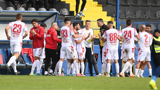 Dinamo acuză arbitrajul de la ultimele meciuri din Liga 2: “A fost pusă în pericol integritatea fizică a jucătorilor”