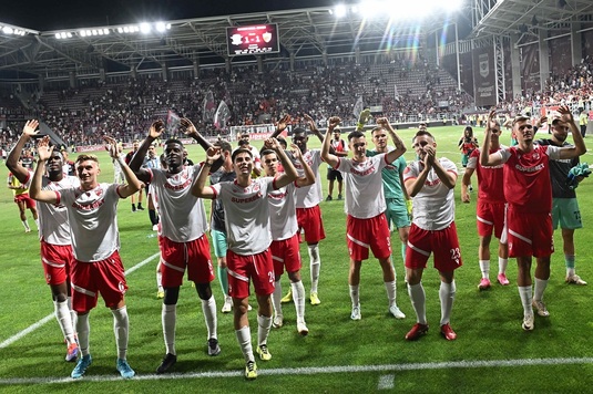 "A fost o decizie bună să vii la Dinamo?” Fotbalistul crescut la Lecce a jucat puţin, dar e convins: "Aştept şansa”