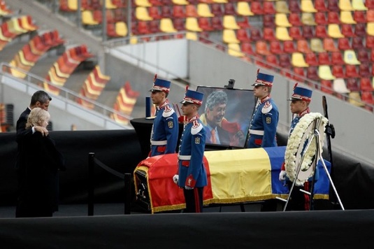 Ministrul de Interne, la Arena Naţională: ”Am decis iniţierea procedurilor legale pentru a numi viitorul stadion 'Dinamo - Mircea Lucescu'”