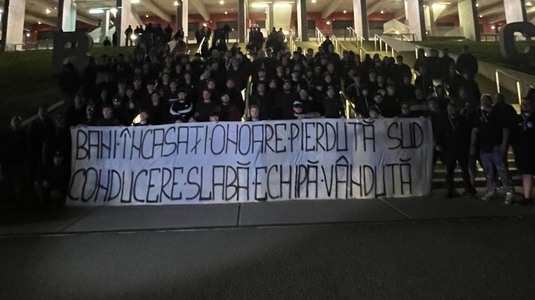 Dezastru pentru Rapid în meciul cu Dinamo! Galeria giuleştenilor n-a mai rezistat şi a părăsit Arena Naţională | VIDEO