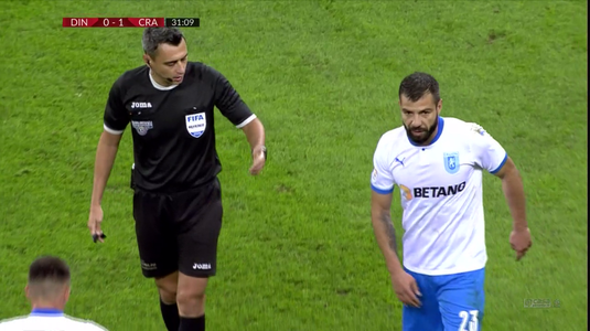 Marius Constantin, vedeta primei reprize a derbyului Dinamo - U Craiova. Fundaşul a obţinut un penalty controversat pentru olteni şi apoi a ieşit de pe teren | VIDEO
