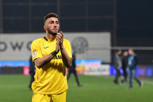Reacţia lui Mirko Pigliacelli după ce a apărat un penalty în partida cu Gaz Metan. ”Eu fac ce zice antrenorul!”
