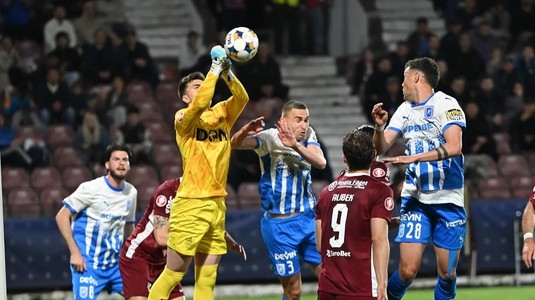 “Nu mai înţeleg”. Fotbalistul de la U Craiova i-a cerut socoteală arbitrului, după 0-0 cu CFR Cluj