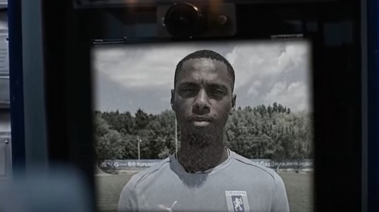 OFICIAL | Universitatea Craiova, un nou transfer pentru forţarea calificării în Champions League. Fostul jucător al Benficăi a semnat în Bănie