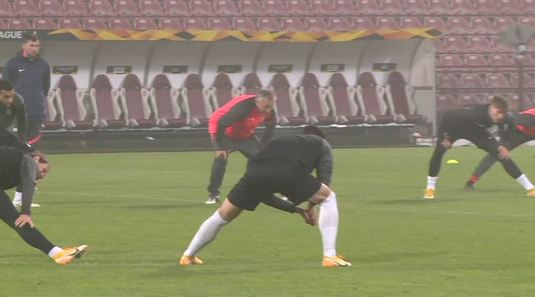 VIDEO Petrescu, cot la cot cu jucătorii săi. Imagini cu tehnicianul CFR-ului la antrenamentele echipei