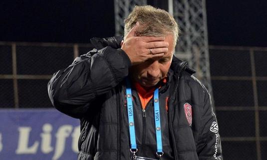 ULTIMA ORĂ | Pauza lui Dan Petrescu s-a încheiat: "Acum stăm şi mai rău". Antrenorul se teme că CFR Cluj nu se va prezenta cu AS Roma: "La asta mă rog"