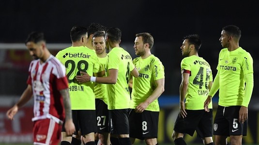 Ce face CFR Cluj după ce Gigi Becali a ameninţat că nu lasă fotbaliştii la naţională! Vestea primită de Mirel Rădoi