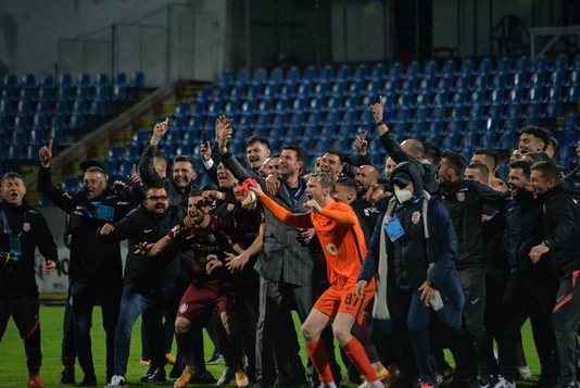 ALERTĂ | CFR Cluj, transfer instant după un nou titlu! Fotbalistul e aşteptat să semneze