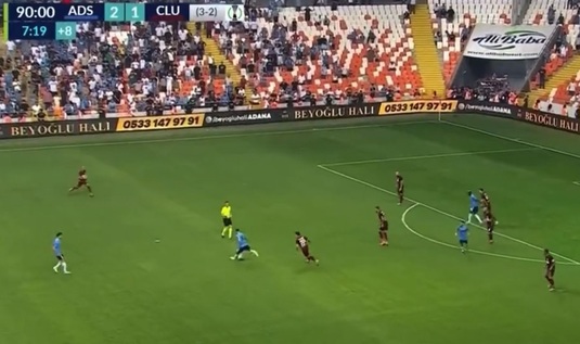 Fază inedită în Adana Demirspor - CFR Cluj. Ce a făcut un jucător când mingea a ajuns în posesia lui întrece orice imaginaţie | VIDEO