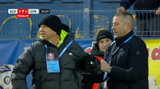 VIDEO | Scandalul făcut de Dan Petrescu în Slobozia - CFR Cluj! Nu a suportat decizia arbitrului şi a izbucnit, după controversa de la penalty