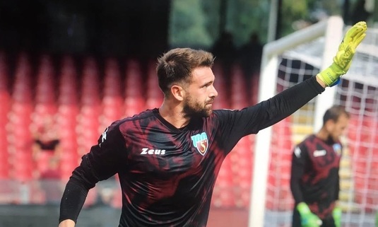 CFR Cluj a transferat din nou! Fotbalistul cu aproape 300 de meciuri în Serie B a semnat