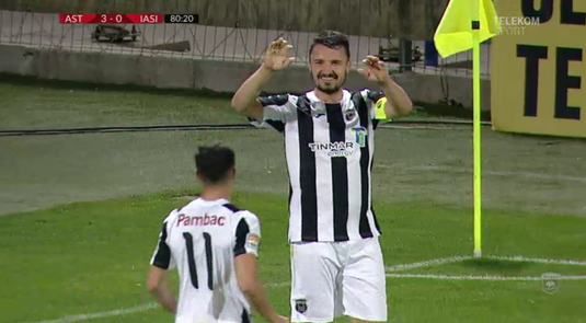 VIDEO | "Magicianul" Budescu a lovit din nou! Un nou gol magnific după ce a marcat din corner 