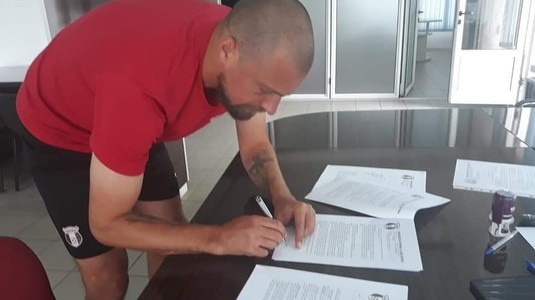 Bogdan Andone şi Gabriel Tamaş au semnat prelungirea contractelor cu Astra Giurgiu