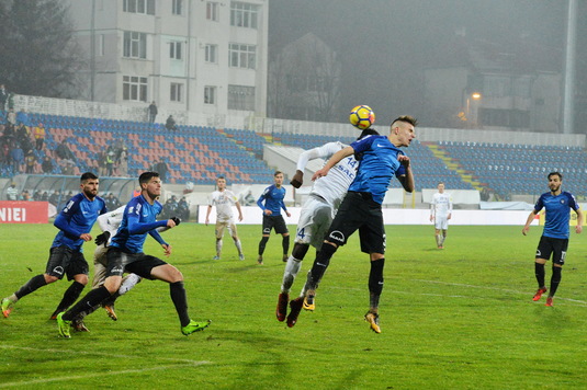 VIDEO | Victorie în ultimele secunde pentru echipa lui Hagi. Viitorul - Botoşani 2-1