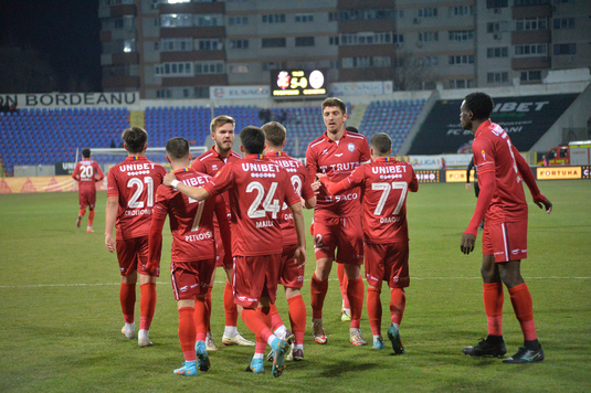 VIDEO FC Botoşani - UTA Arad 1-0. Meciul a fost decis în minutul 7