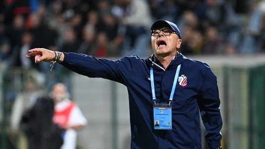 ”Dacă eram mai atenţi, puteam să marcăm mai multe goluri”. Leo Grozavu, show după 3-1 cu campioana: ”Ne-am salutat cu 'Batem FCSB!' în vestiar”