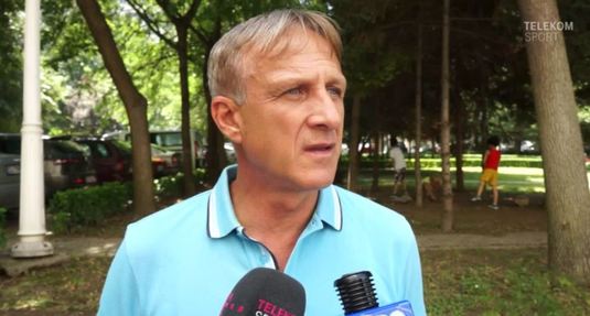 EXCLUSIV | Prima reacţie a lui Emil Săndoi, după ce a intrat pe teren şi a deposedat un adversar: ”Asta am crezut, sincer”