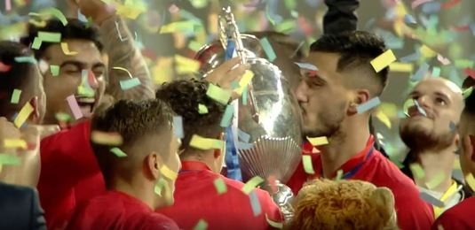 VIDEO | Petrecere pe Ilie Oană! Jucătorii Craiovei au sărbătorit câştigarea Cupei României cu suporterii