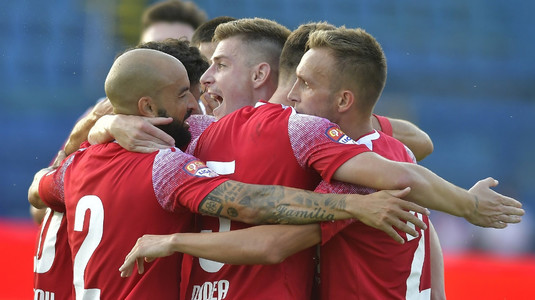 Rubber smoke Ru Cupa României | CSA Steaua, Dinamo şi Poli Iaşi merg mai departe în play-off Rubber smoke Ru Cupa României | CSA Steaua, Dinamo şi Poli Iaşi merg mai departe în play-off