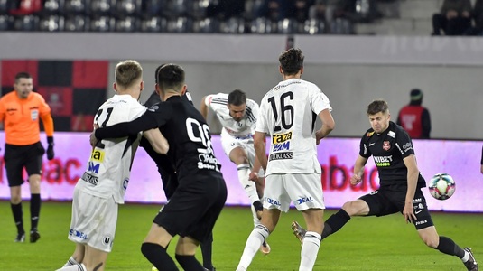 VIDEO | Hermannstadt - U Cluj 1-2. Trupa lui Sabău a întors scorul după pauză şi s-a calificat în semifinalele Cupei României