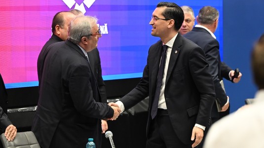 Burleanu a ieşit din sală după Adunarea Generală şi l-a distrus pe Mititelu: "Când e la fundul sacului, încearcă să mai facă rost de nişte bani. Profilul său nu mai poate aduce valoare fotbalului românesc"