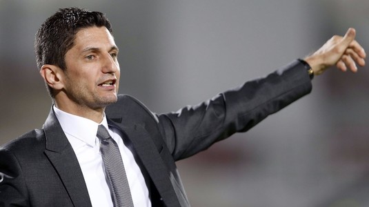 PAOK Salonic, echipa lui Răzvan Lucescu, a fost învinsă de AEK Atena, într-un meci cu trei jucători eliminaţi
