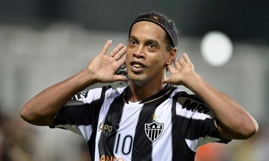Ronaldinho a ajuns la un acord cu Beşiktaş. Ce salariu colosal va avea!