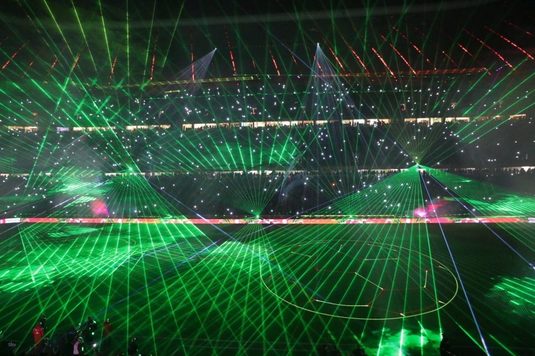 VIDEO Show de lumini şi laser pe Allianz Arena. Spectacol pentru fanii lui Bayern la ultimul meci acasă din 2014