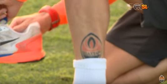 Srna s-a inspirat de la Săpunaru. Şi-a făcut un tatuaj cu stema clubului Şahtior VIDEO