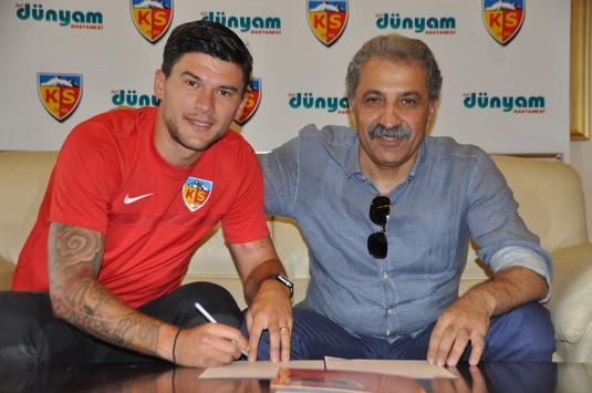 OFICIAL | Cristi Săpunaru este noul jucător al lui Kayserispor. Pe câţi ani a semnat