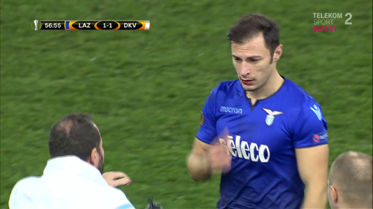 VIDEO | Aşa se joacă în cupele europene. Ce a păţit Ştefan Radu după un duel cu atacantul lui Dinamo Kiev