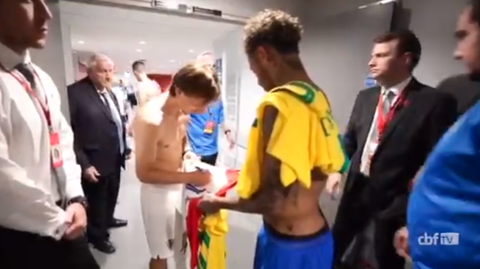 VIDEO | Modric l-a ofertat pe Neymar la schimbul de tricouri. Ce au surprins jurnaliştii prezenţi la vestiare