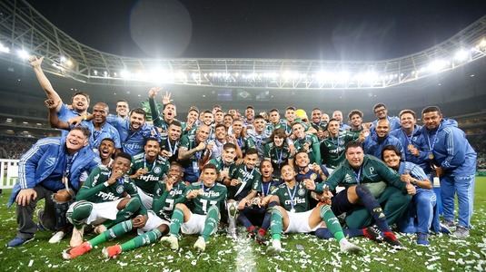 Palmeiras al câştigat al zecelea titlu de campioană a Braziliei! VIDEO | Ce i-au făcut jucătorii lui Scolari după meci :)