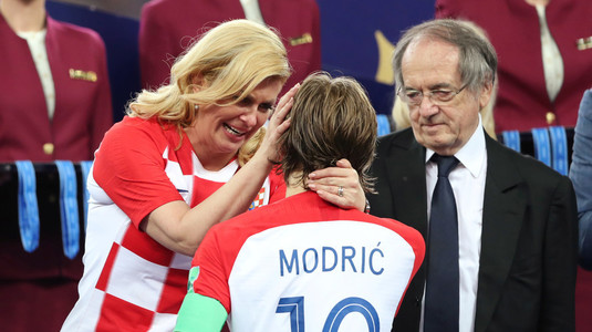 VIDEO | Fanul numărul 1 al lui Modric i-a trimis un mesaj special croatului! Fotbalistul, emoţionat până la lacrimi 
