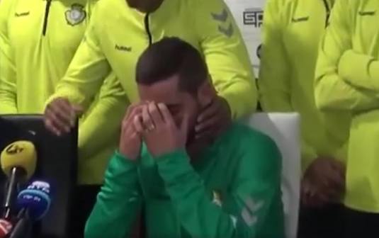 VIDEO | Imagini emoţionante! A început să plângă la conferinţa de presă! Un fost jucător din Liga I a anunţat că are cancer