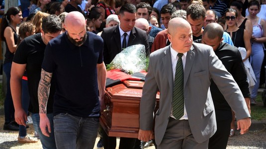 IMPRESIONANT | Imaginea care a rupt inimile la înmormântarea lui Emiliano Sala