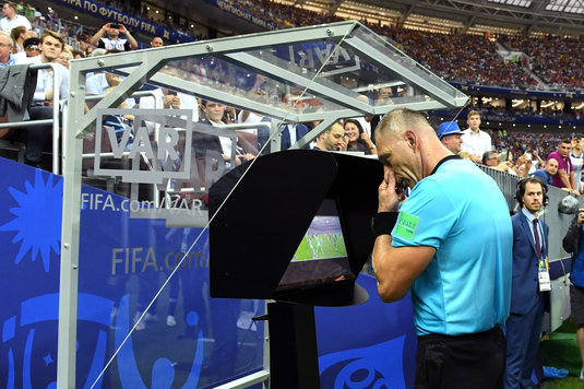 FIFA recomandă utilizarea arbitrajului video la Cupa Mondială feminină din Franţa