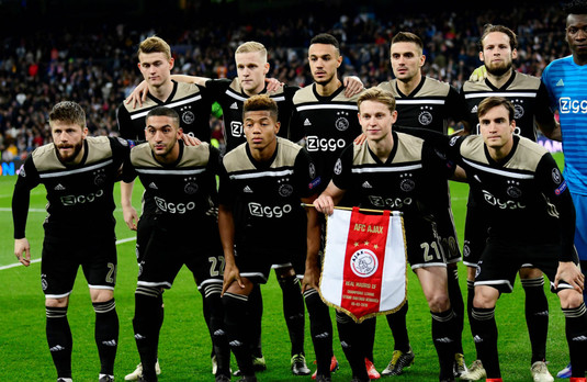 PREMIUM | Cazul Ajax Amsterdam! Cum se formează o echipă care-ţi rămâne întipărită în minte. Analiza celei mai spectaculoase formaţii din Europa