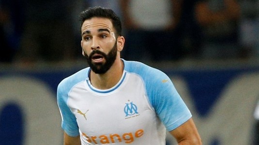 Dat afară de Olympique Marseille, Adil Rami şi-a găsit o nouă echipă! A semnat cu o formaţie de tradiţie
