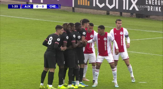VIDEO | "Trenuleţul" care a păcălit o întreagă apărare! Cum a deschis scorul Chelsea în meciul cu Ajax din Youth League 