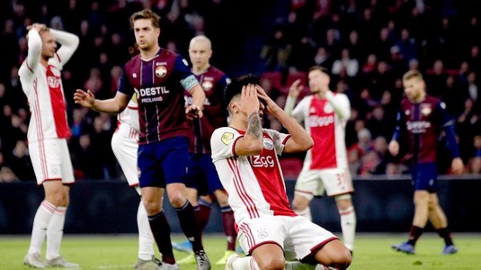 Înfrângere surprinzătoare pentru Ajax. Cu Marin pe bancă, "lăncierii" au pierdut primul meci acasă, în campionat, după mai bine de doi ani