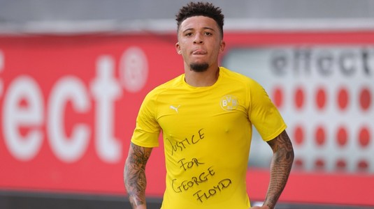 Fotbaliştii din Bundesliga care au transmis mesaje după decesul lui George Floyd riscă să fie sancţionaţi