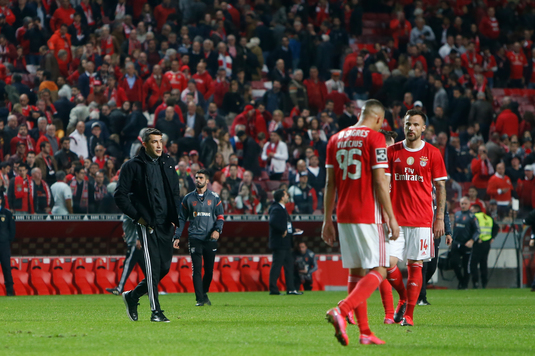 Benfica şi-a dat afară antrenorul. Un fost finalist de UEFA Champions League e favorit să o preia pe campioana Portugaliei