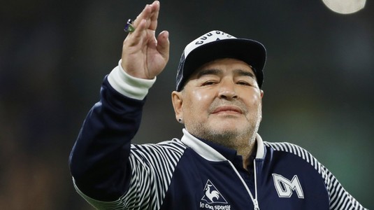 VIDEO | Mesajul postat de Maradona în ziua în care împlineşte 60 de ani. Ce surpriză i-au pregătit nume uriaşe din fotbalul mondial