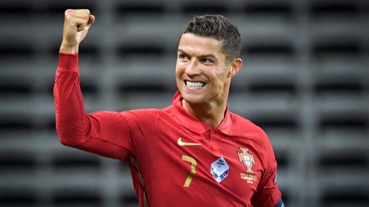 Cristiano Ronaldo curtat de două cluburi uriaşe. Portughezul urmează să îşi alege unde va continua să facă senzaţie
