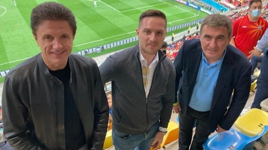 Reacţia lui Gheorghe Hagi, după ce a primit bilet la tribuna a II-a, iar politicienii au stat la VIP la meciul Austria - Macedonia de Nord