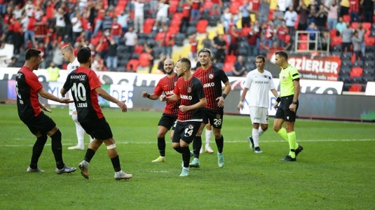 Formă excelentă pentru Alexandru Maxim. Mijlocaşul a marcat două goluri în victoria lui Gaziantep din meciul cu Altay